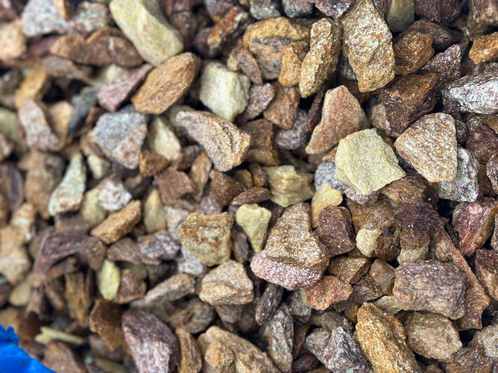 Златолит персиковый декоративная каменная крошка купить в Верхнем Уфалее