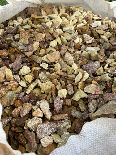 Златолит персиковый декоративная каменная крошка купить в Верхнем Уфалее