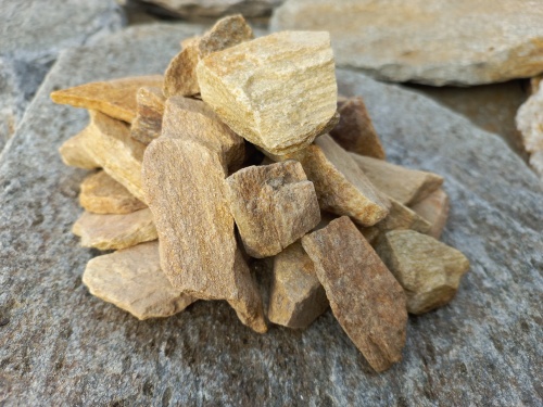 Златолит жёлтый декоративная каменная крошка купить в Верхнем Уфалее