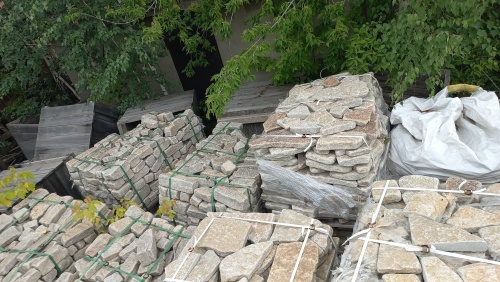 Гранитный плитняк галтованный для парковки купить в Верхнем Уфалее